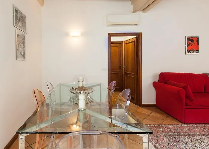 A Window On Pantheon Appartement *